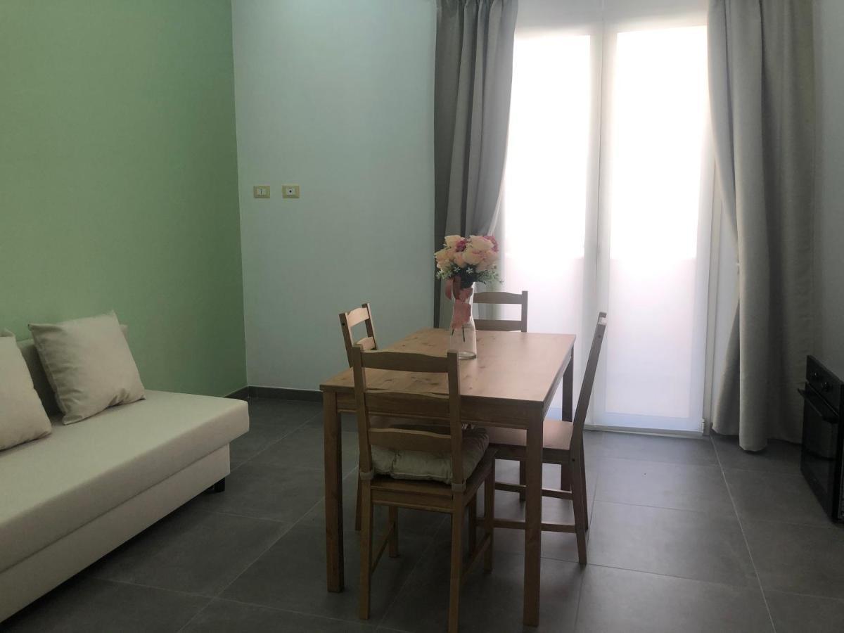 La Dama Di Avola Villa Luaran gambar