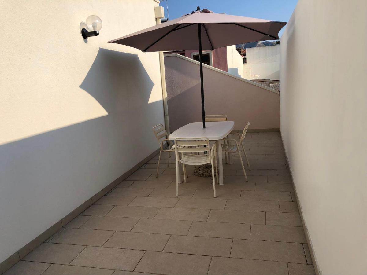 La Dama Di Avola Villa Luaran gambar