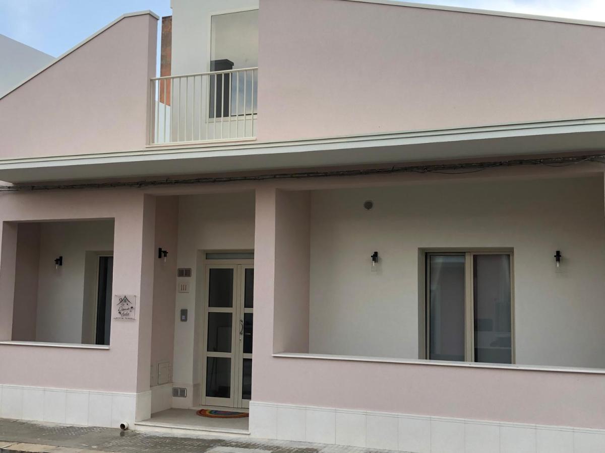 La Dama Di Avola Villa Luaran gambar